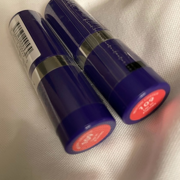Revlon up in flames lipstick 2pack - Picture 4 of 4